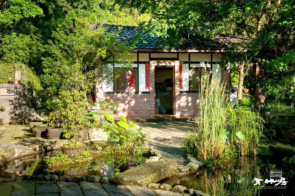 Bamboo House Lägenhet Zhushan Exteriör bild